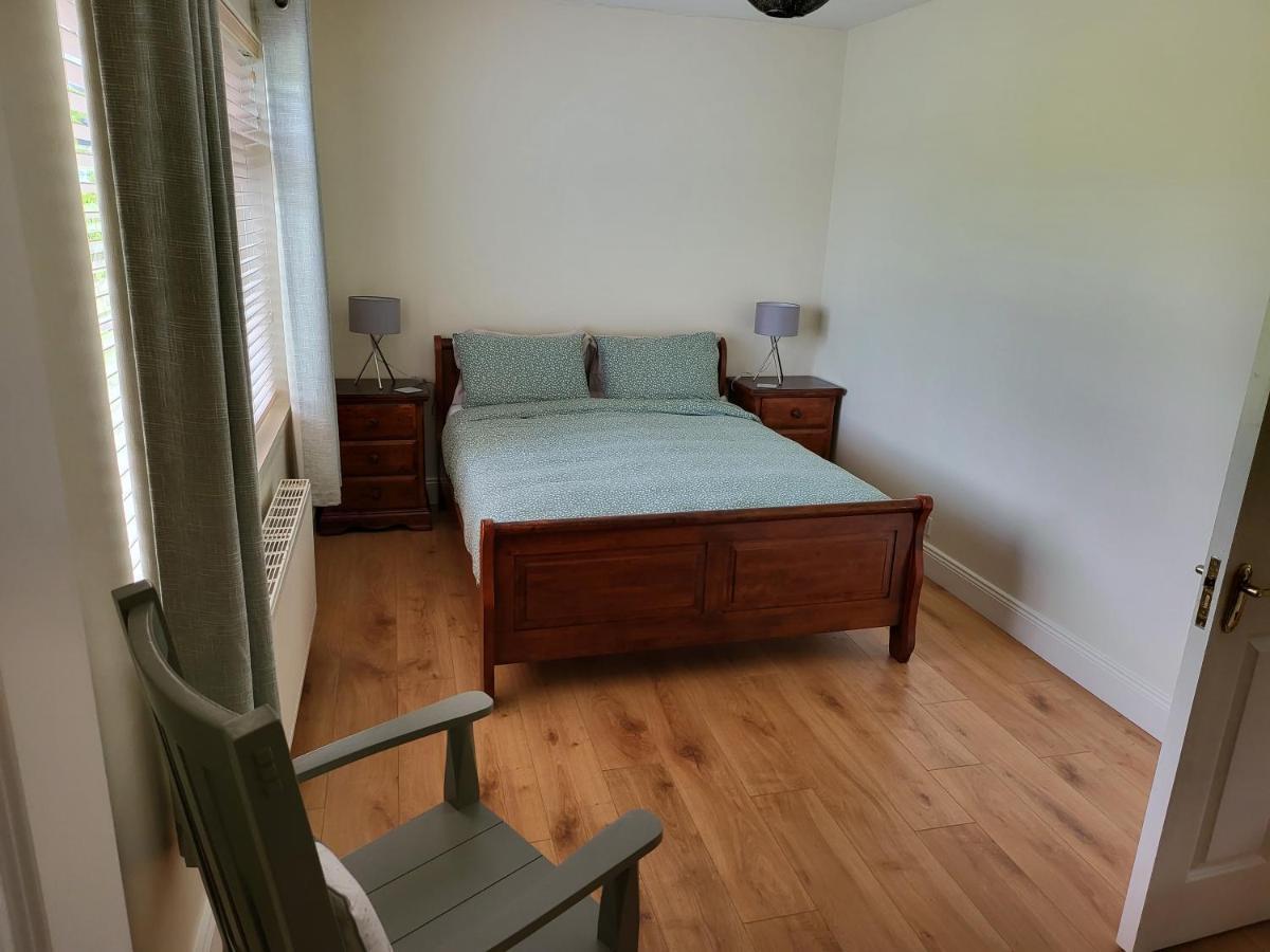 Millstream Cottage House & Apartment ウォーターフォード エクステリア 写真