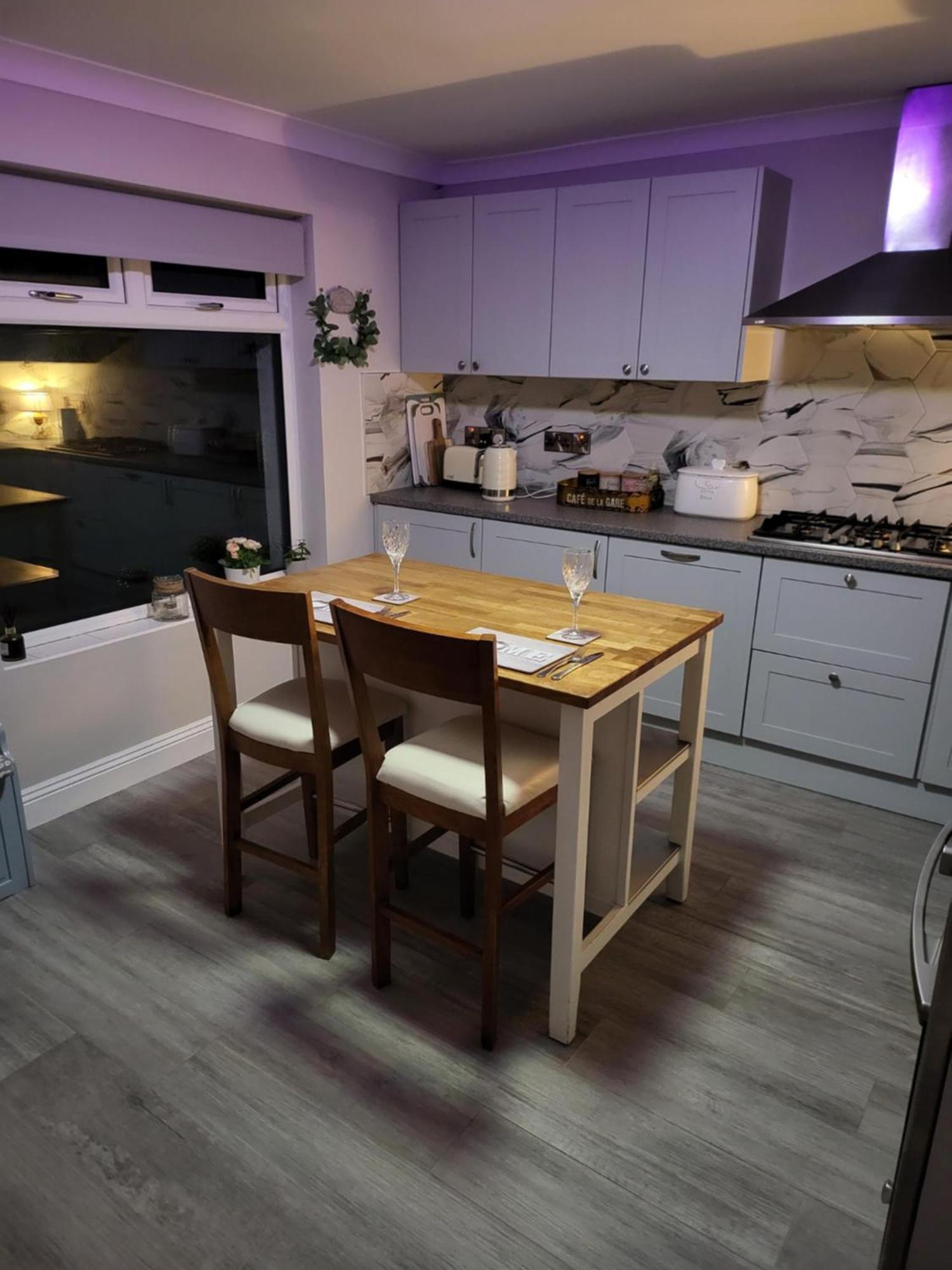 Millstream Cottage House & Apartment ウォーターフォード エクステリア 写真